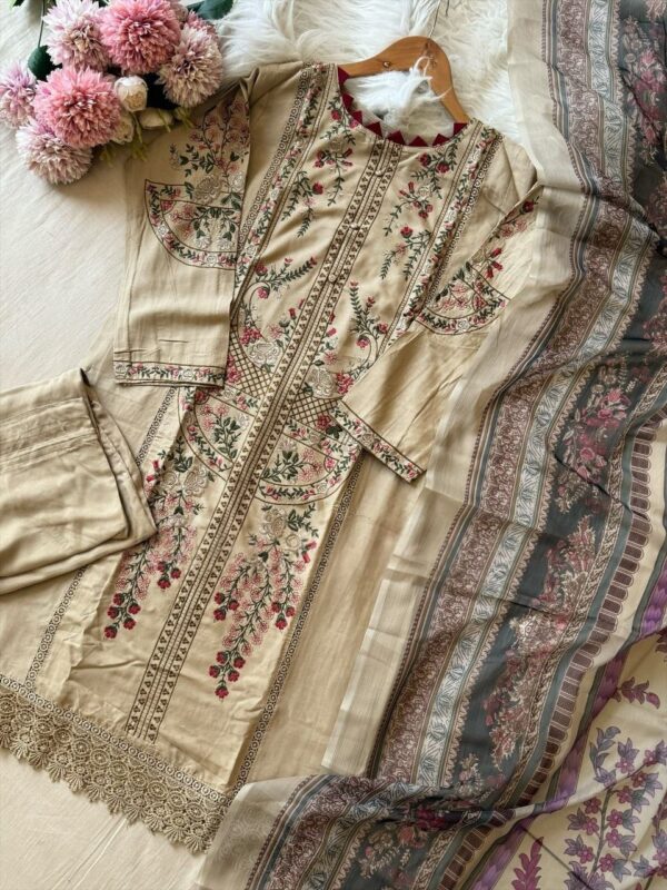The Maslin Muse - Image 4